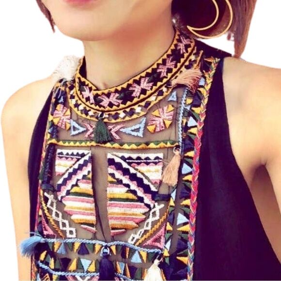 Zara NWOT Embroidered Halter Flowy Tank - Picture 2 of 12